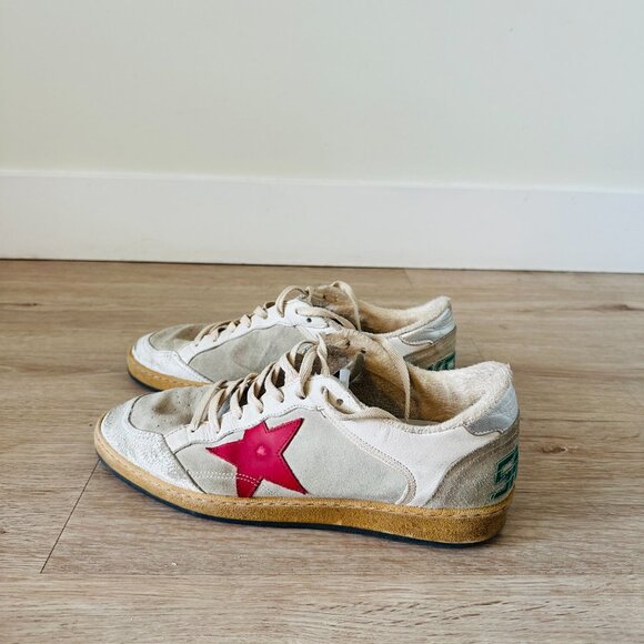 Golden Goose Men's Ball Star in grey suede with red star - Picture 5 of 7